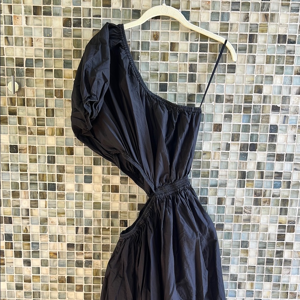Matteau “Cocoon” Black Asymmetrical One-Shoulder Sundress - Picture 2 of 3